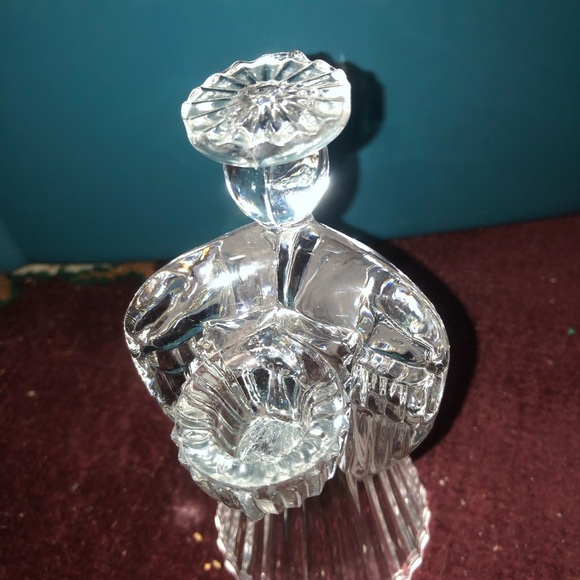 Elegant Clear crystal angel candleholder, wings,halo, hands togeather . Preloved - Picture 2 of 7